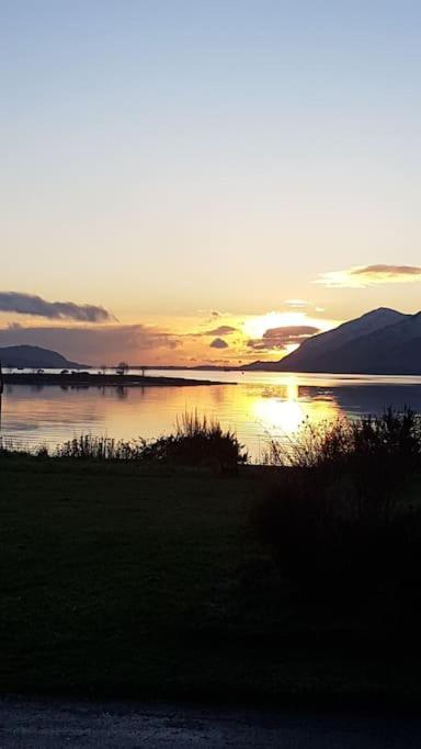 Fort William Loft On Shore Front With Amazing Views Caol Exterior foto